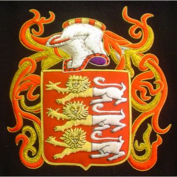 FAMILY CREST